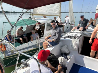 Vitorlázás a Balatonon és Adrián