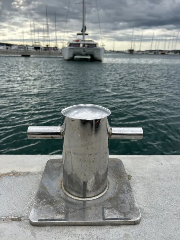 Vitorlázás a Balatonon és Adrián