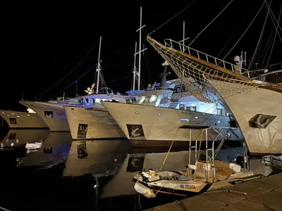 Vitorlázás a Balatonon és Adrián